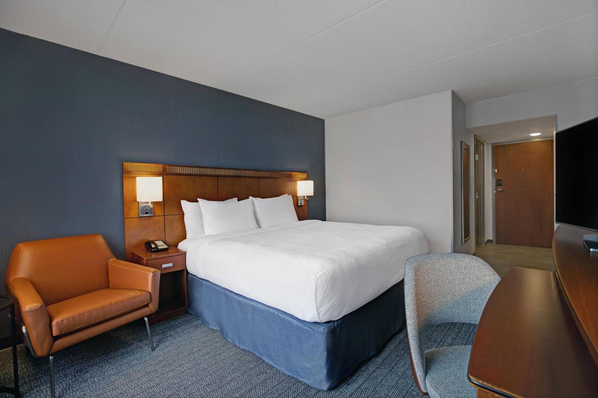 Courtyard Chicago Elmhurst/Oakbrook Area Esterno foto