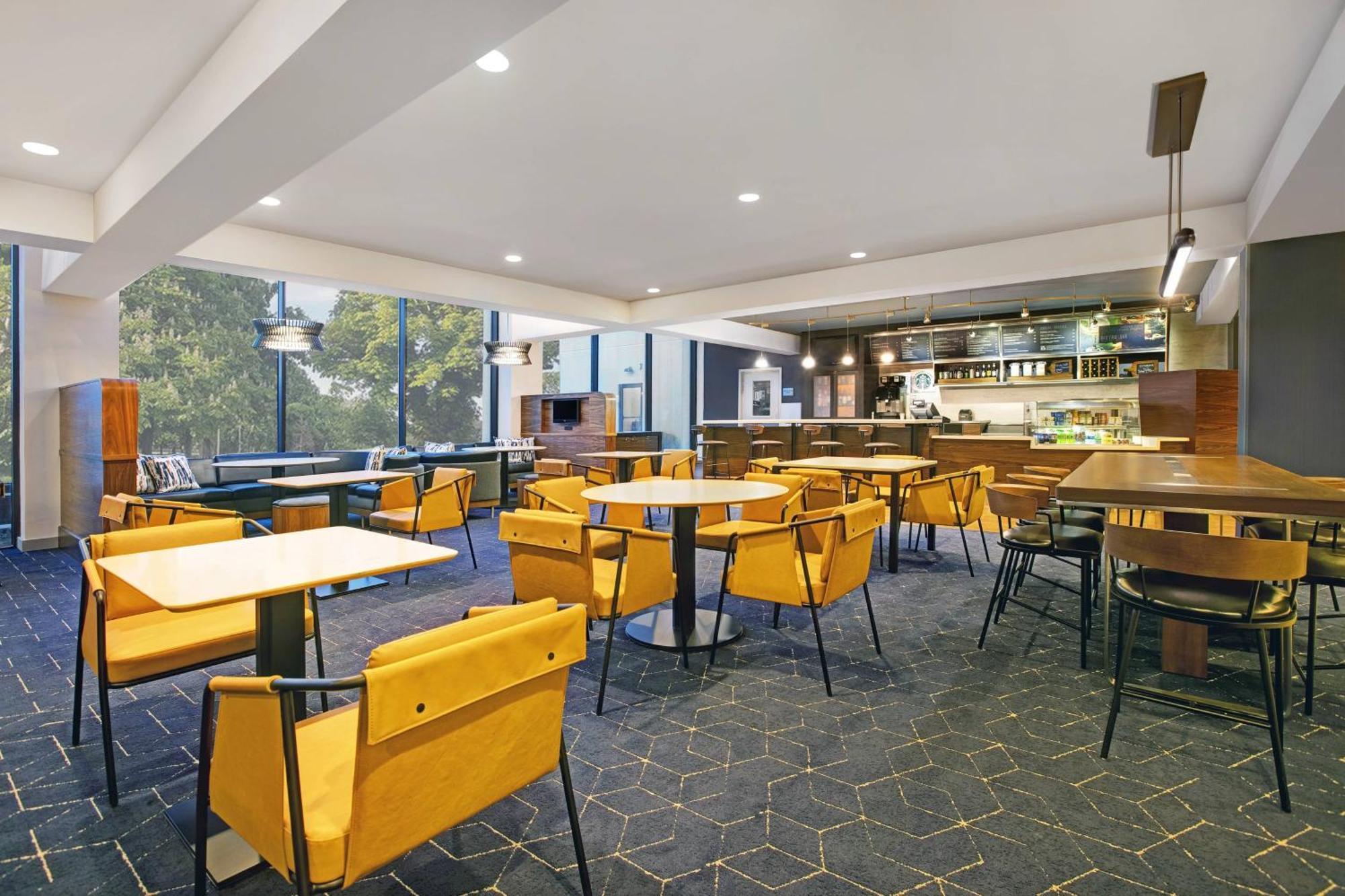 Courtyard Chicago Elmhurst/Oakbrook Area Esterno foto